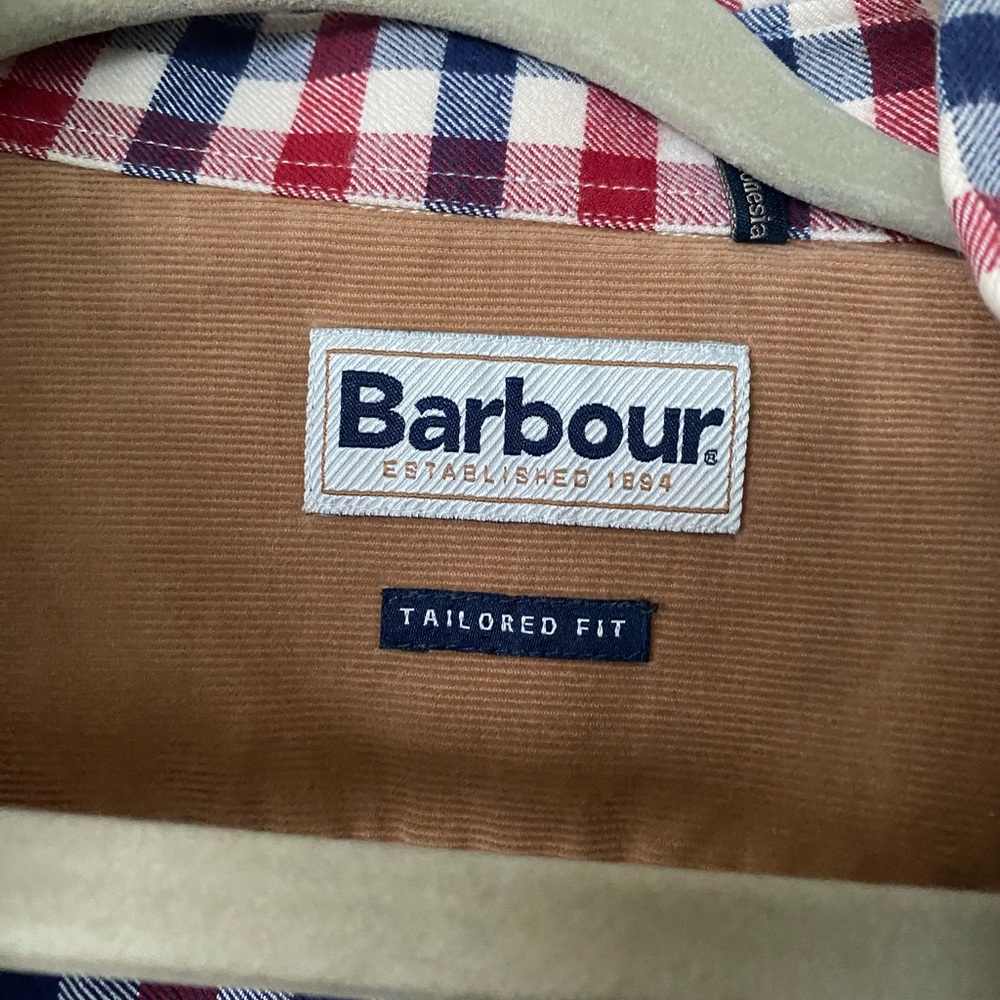 Barbour Button Down - Picture 2 of 3